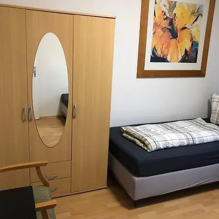 Dkn - Ihr Zuhause Auf Zeit In Halle - Vollmoebliert - Waschmaschine - Wlan - Naehe S-bahn Apartment Halle (Saale)