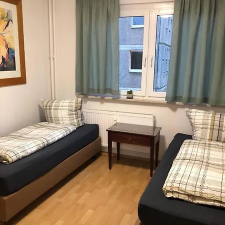 Apartman Dkn - Ihr Zuhause Auf Zeit In Halle - Vollmoebliert - Waschmaschine - Wlan - Naehe S-bahn